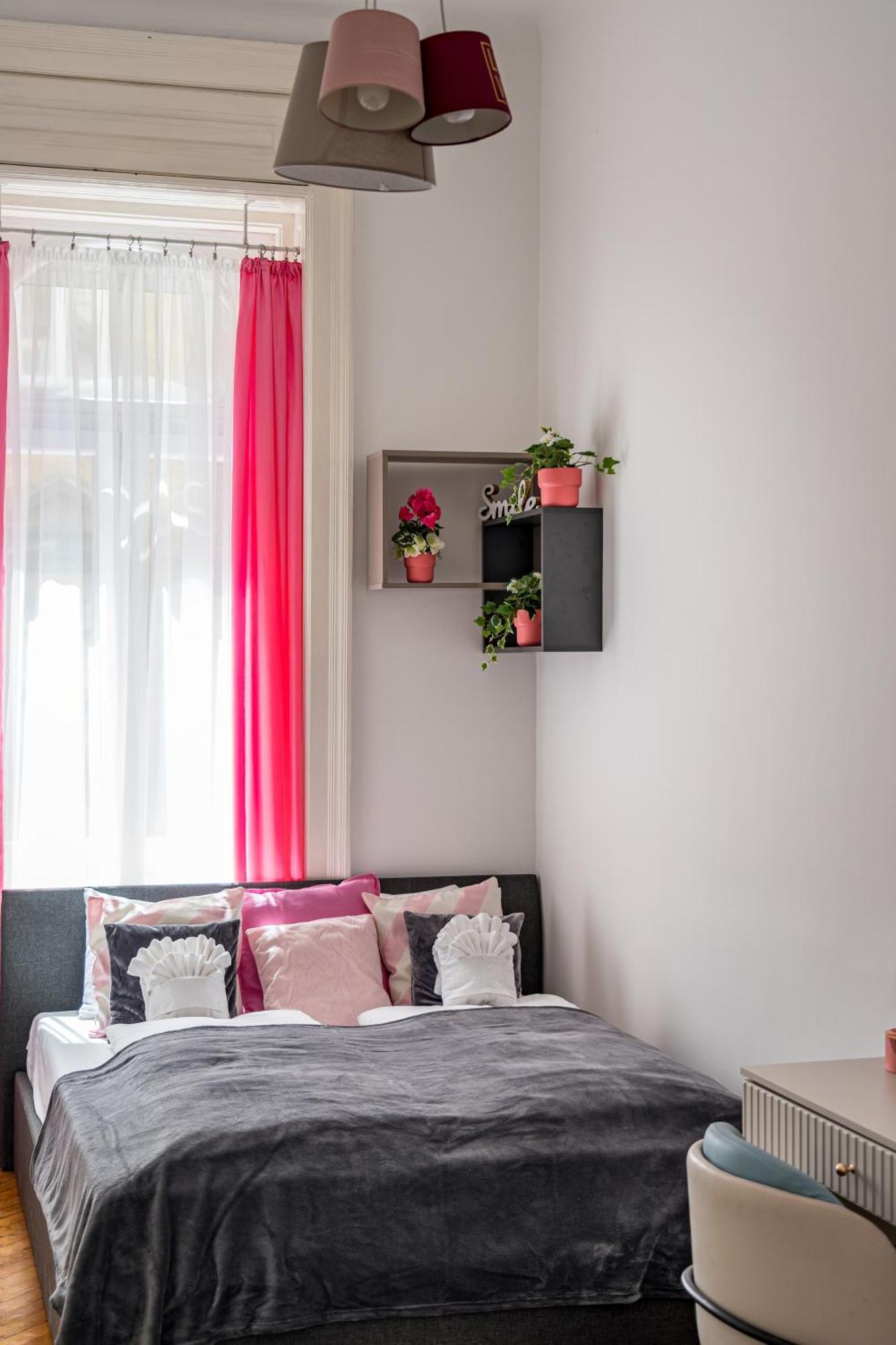 50 Shades Of Appartement Boedapest